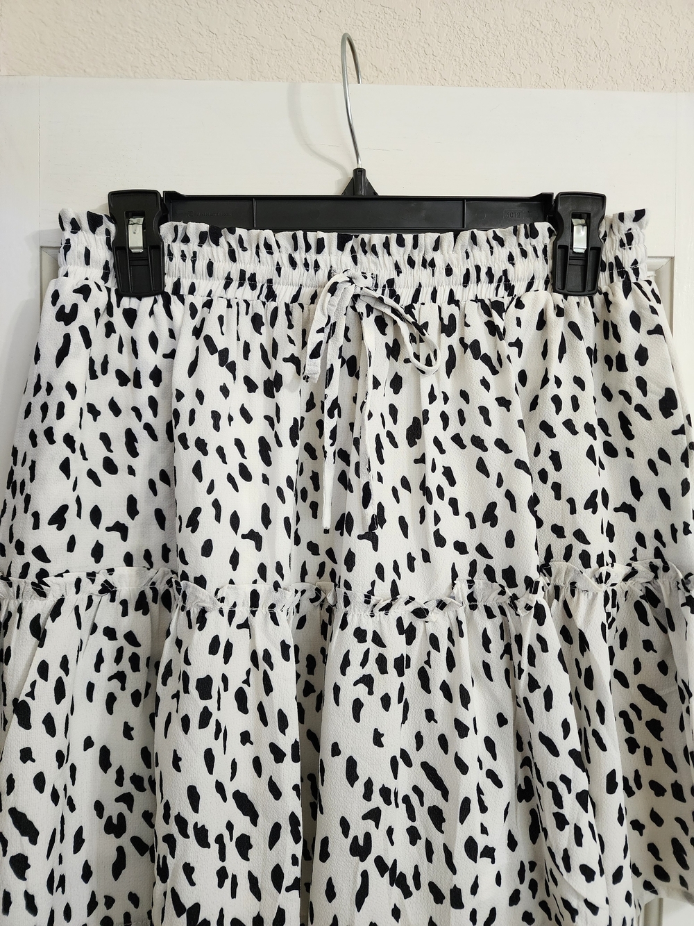 Princess Polly Dalmatian Print Tiered Mini Skirt US 6 Ruffle Hem - Picture 5 of 9